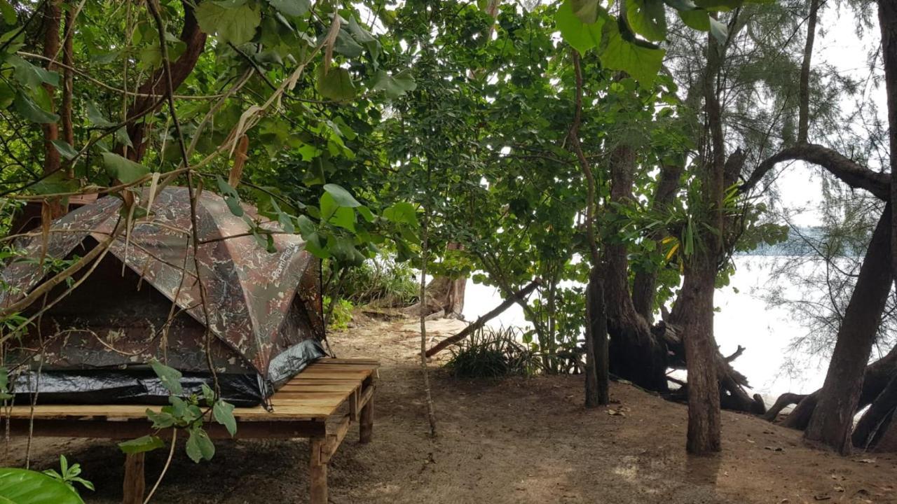 Guest house Crusoe Koh Takiev Island