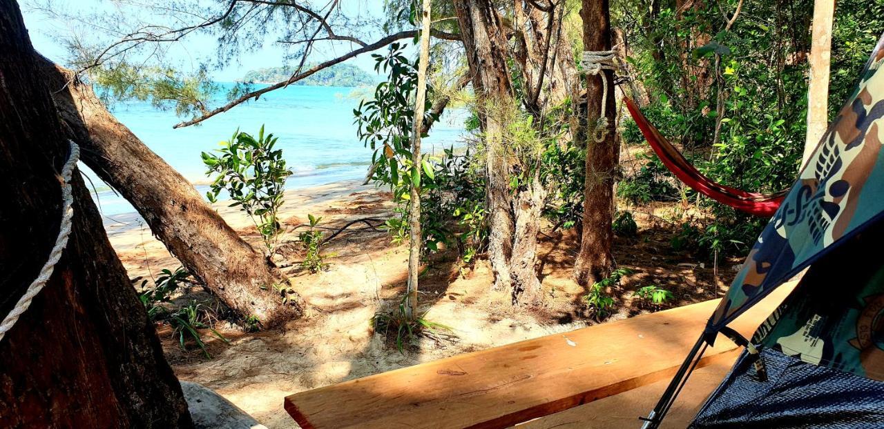 Guest house Crusoe Koh Takiev Island